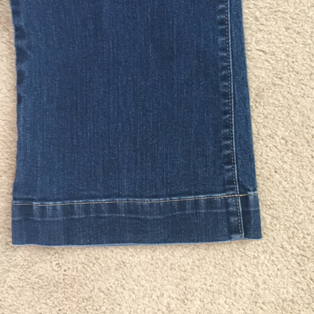 Cache jeans. - Picture 3 of 4